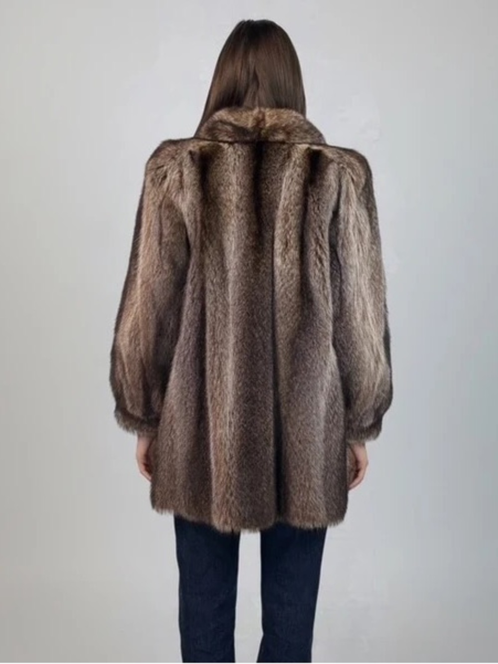 Luxurious Vintage Natural Raccoon Jacket - Picture 5 of 6